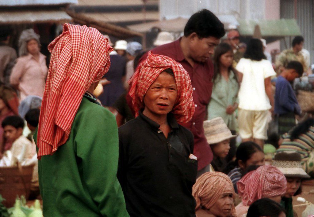 Tampuan People Banlun Market